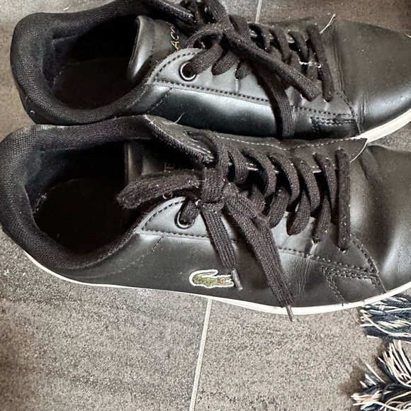 Lacoste sneakers woman size 7 black good condition - Picture 4 of 5